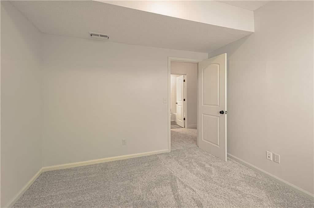16877 S Bradley Drive — photo 31