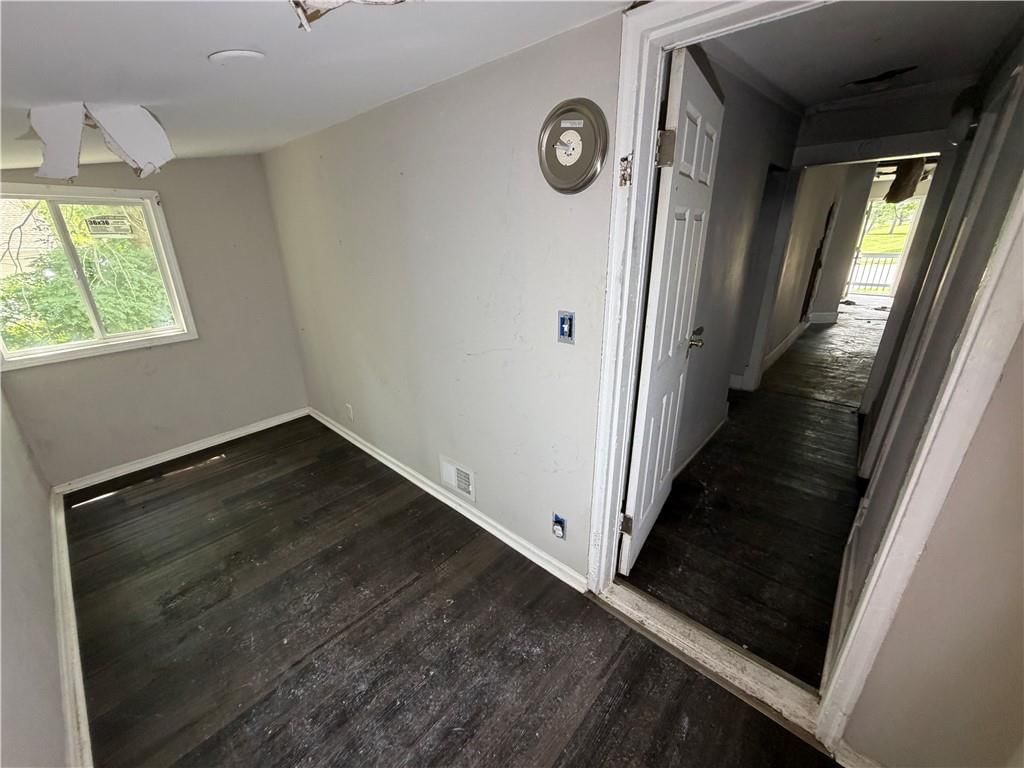 203 N Crysler Avenue — photo 13