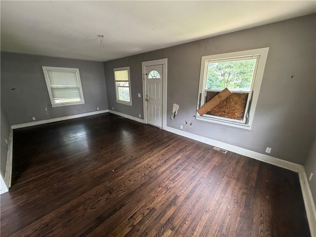 206 S Hardy Avenue — photo 6