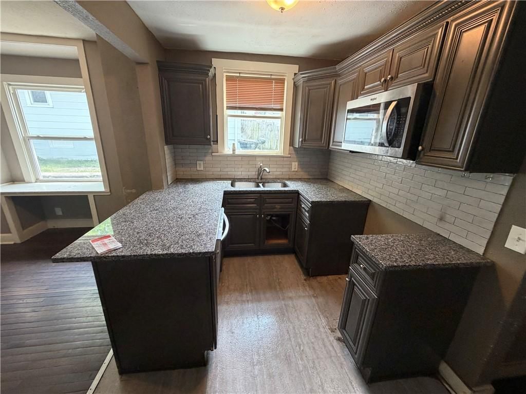 206 S Hardy Avenue — photo 8