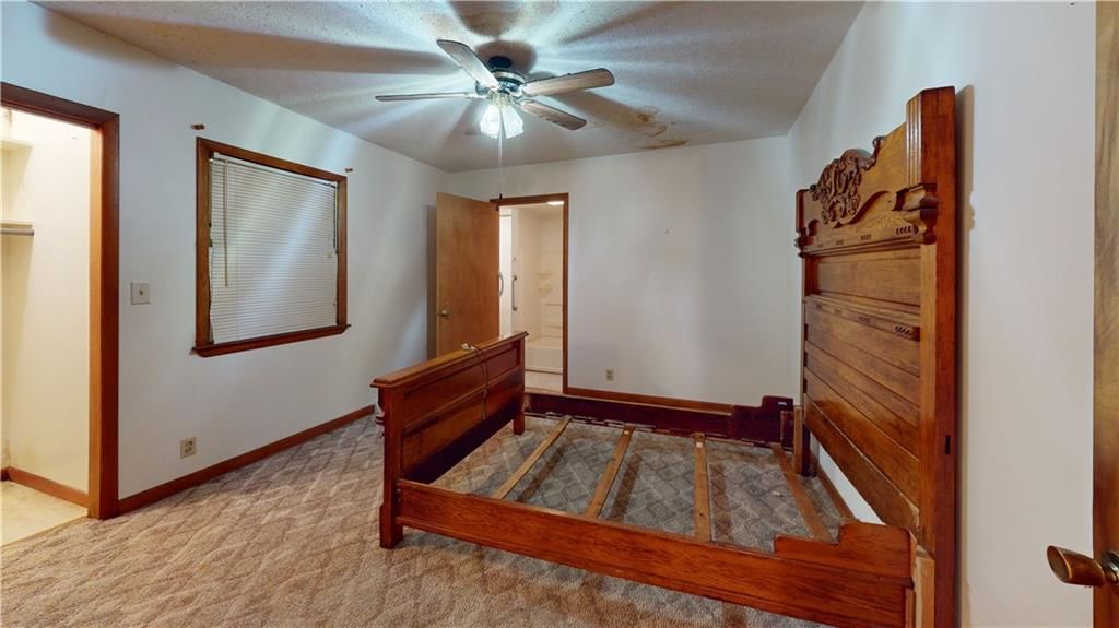 1705 N Main Street — photo 11