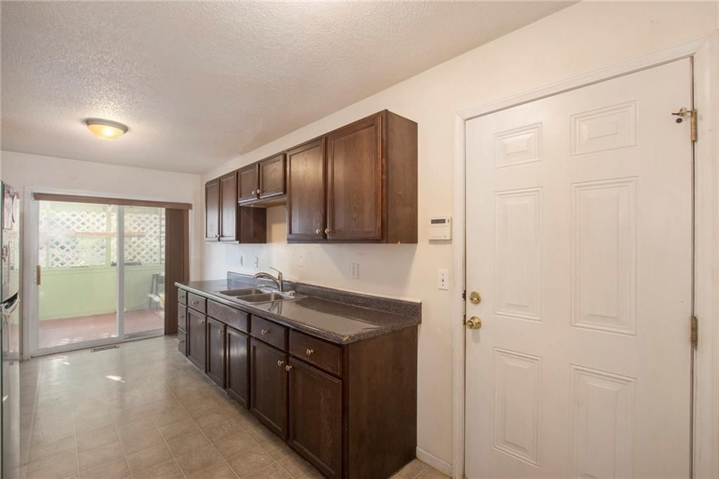 Photo 10 of 22 - 224 N 13th Street, Kansas City, KS 66102