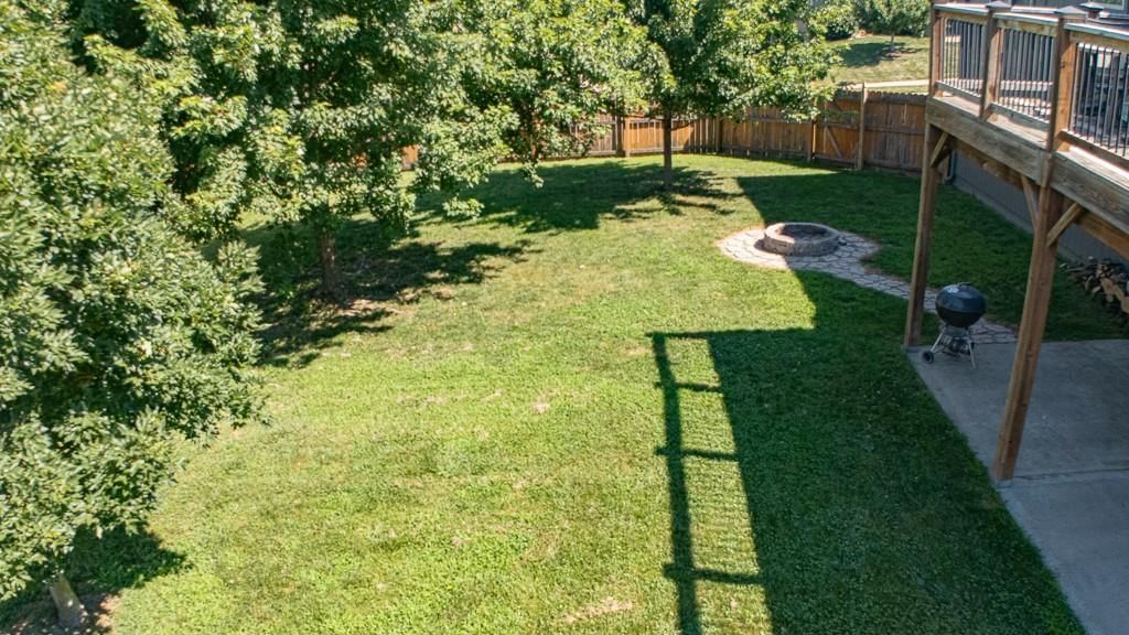 1000 SW Redbud Circle — photo 60