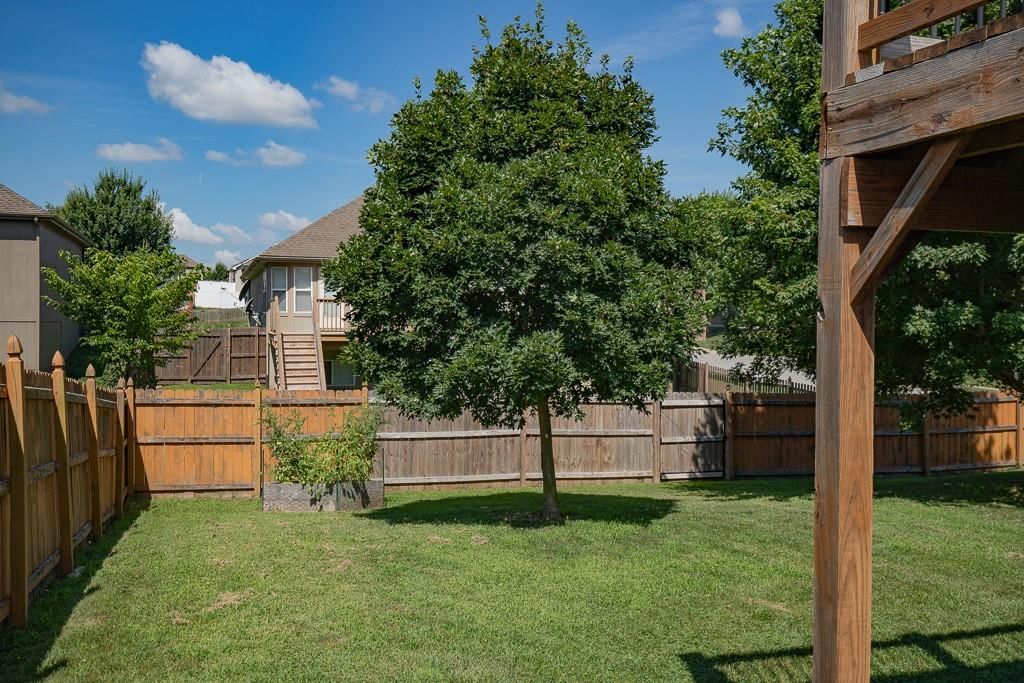 1000 SW Redbud Circle — photo 64