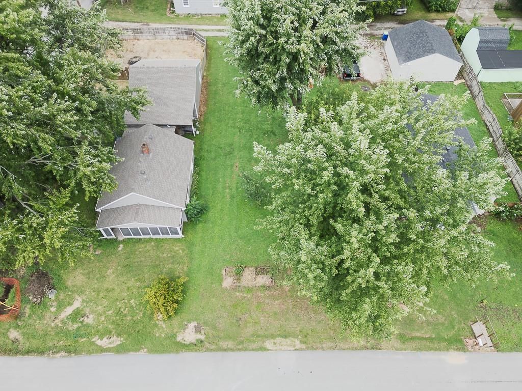 603 Newton Street — photo 1