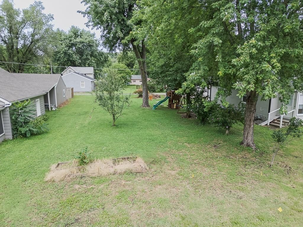603 Newton Street — photo 3