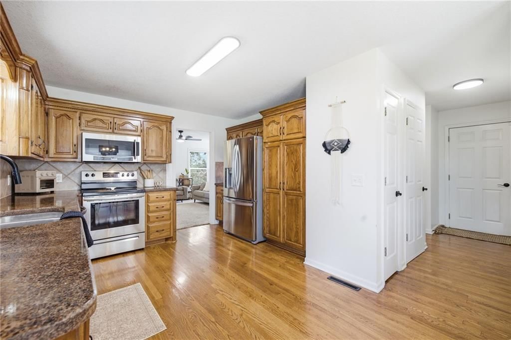 601 Little Bend Court — photo 15