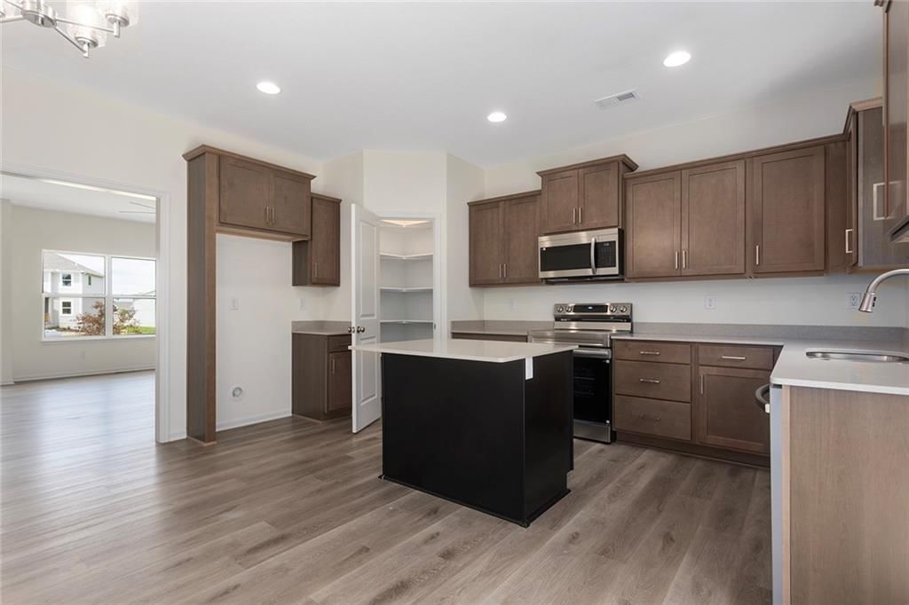 530 Lemon Mint Drive — photo 11