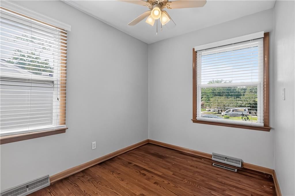 3608 E 106TH Terrace — photo 13
