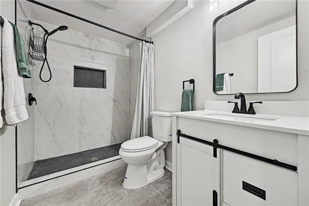 12760 N Imperial Drive — photo 29