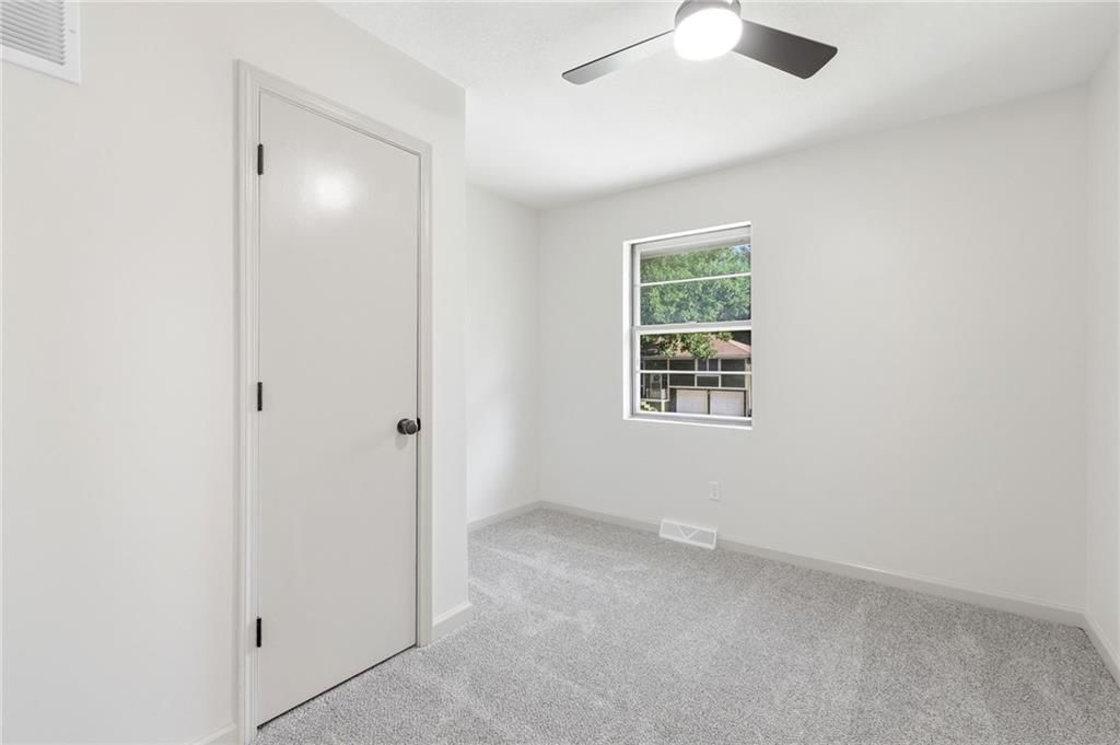 110 Brentwood Drive — photo 20