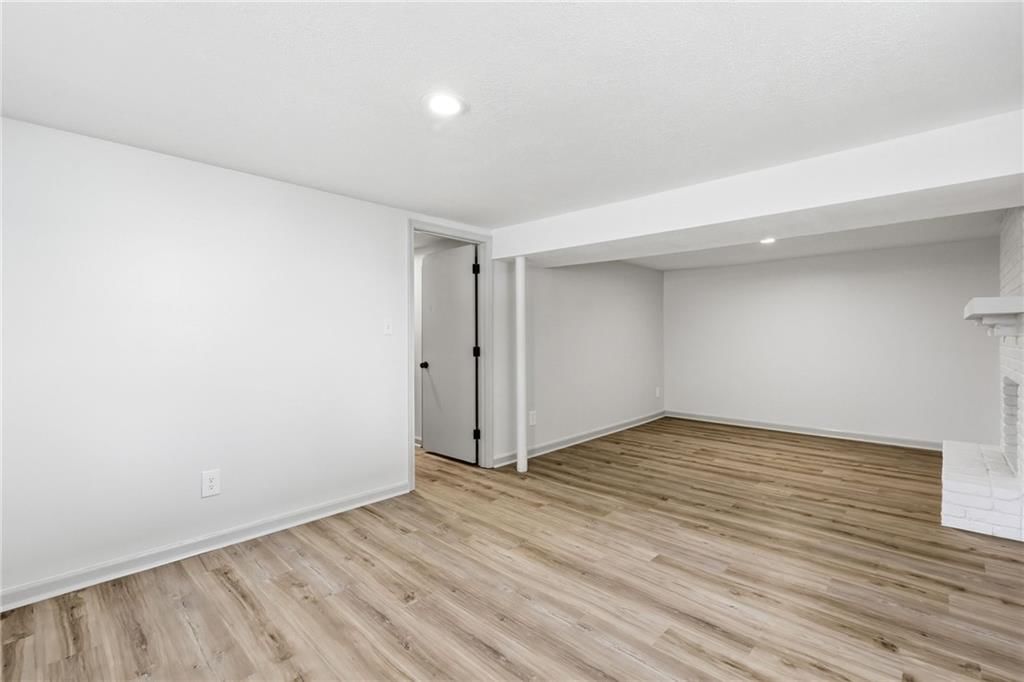 110 Brentwood Drive — photo 28