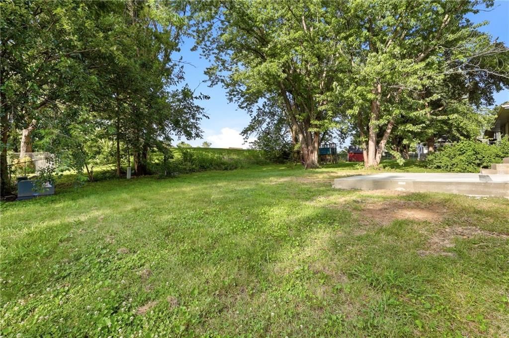110 Brentwood Drive — photo 35