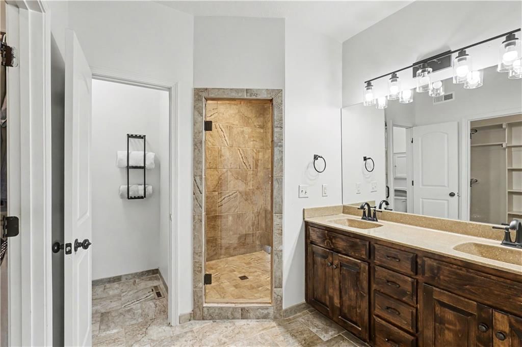 5724 N Kirkwood Avenue — photo 10