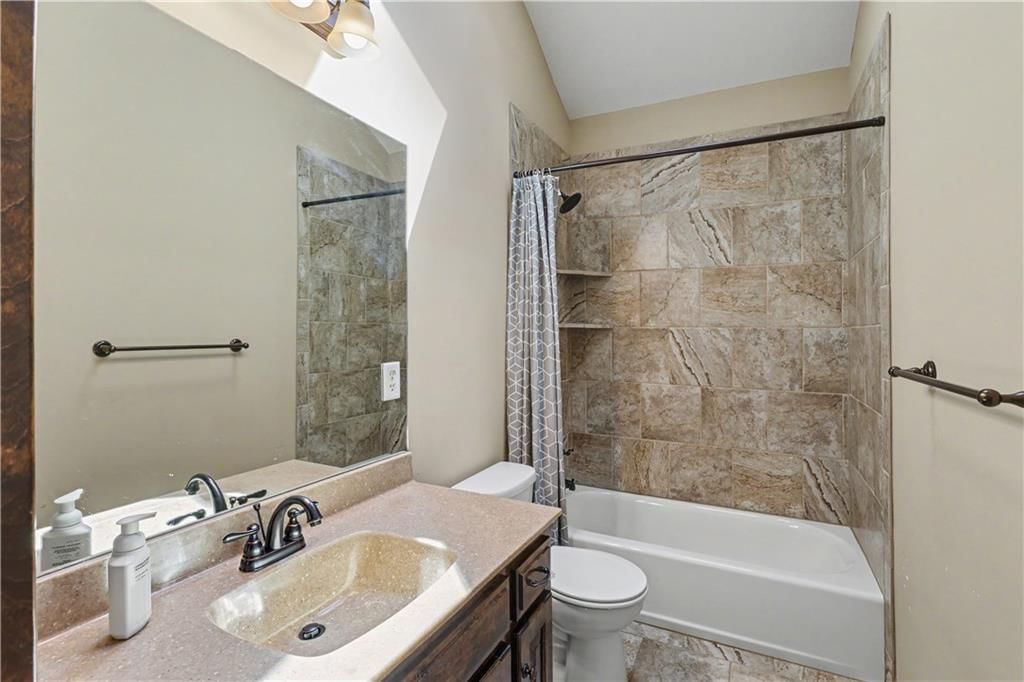 5724 N Kirkwood Avenue — photo 13