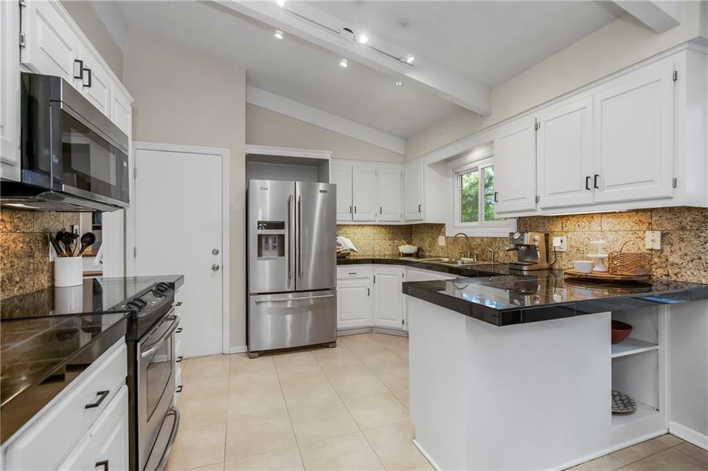 7908 Falmouth Street — photo 11