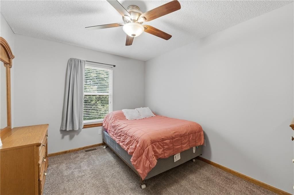 7152 Woodstock Street — photo 22