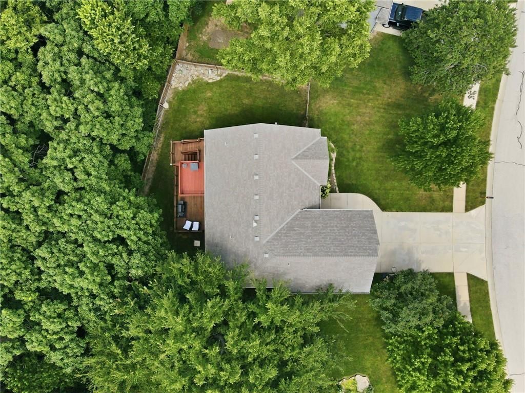 7152 Woodstock Street — photo 40