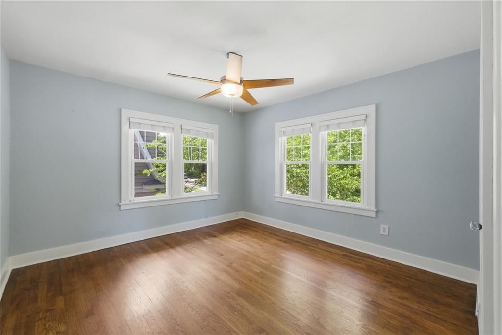 5811 Charlotte Street — photo 29