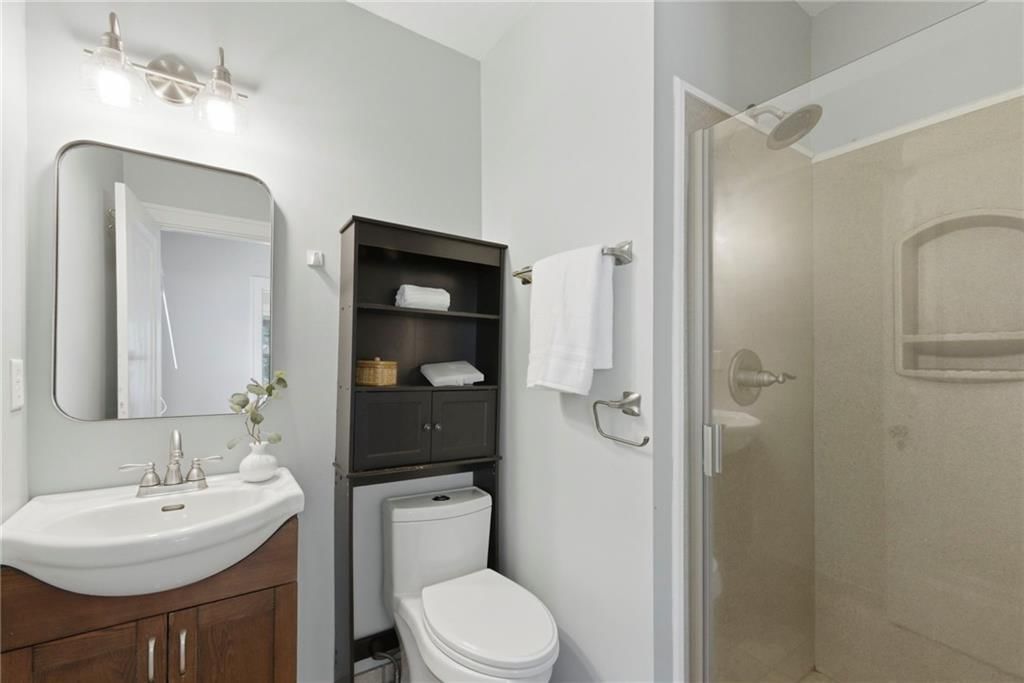 5811 Charlotte Street — photo 30