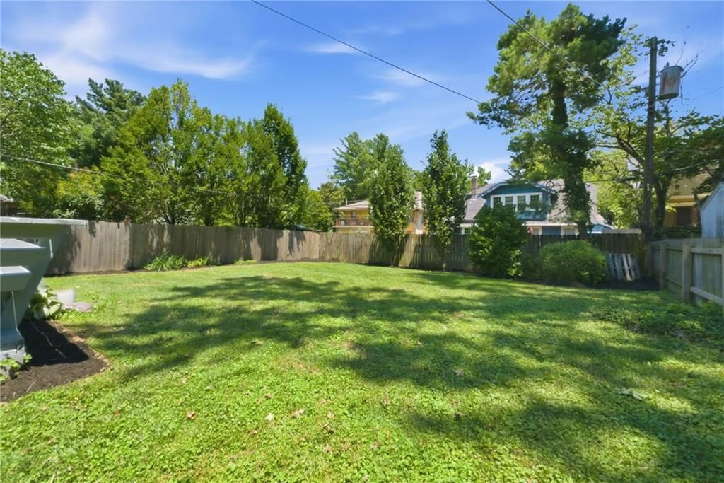 5811 Charlotte Street — photo 37
