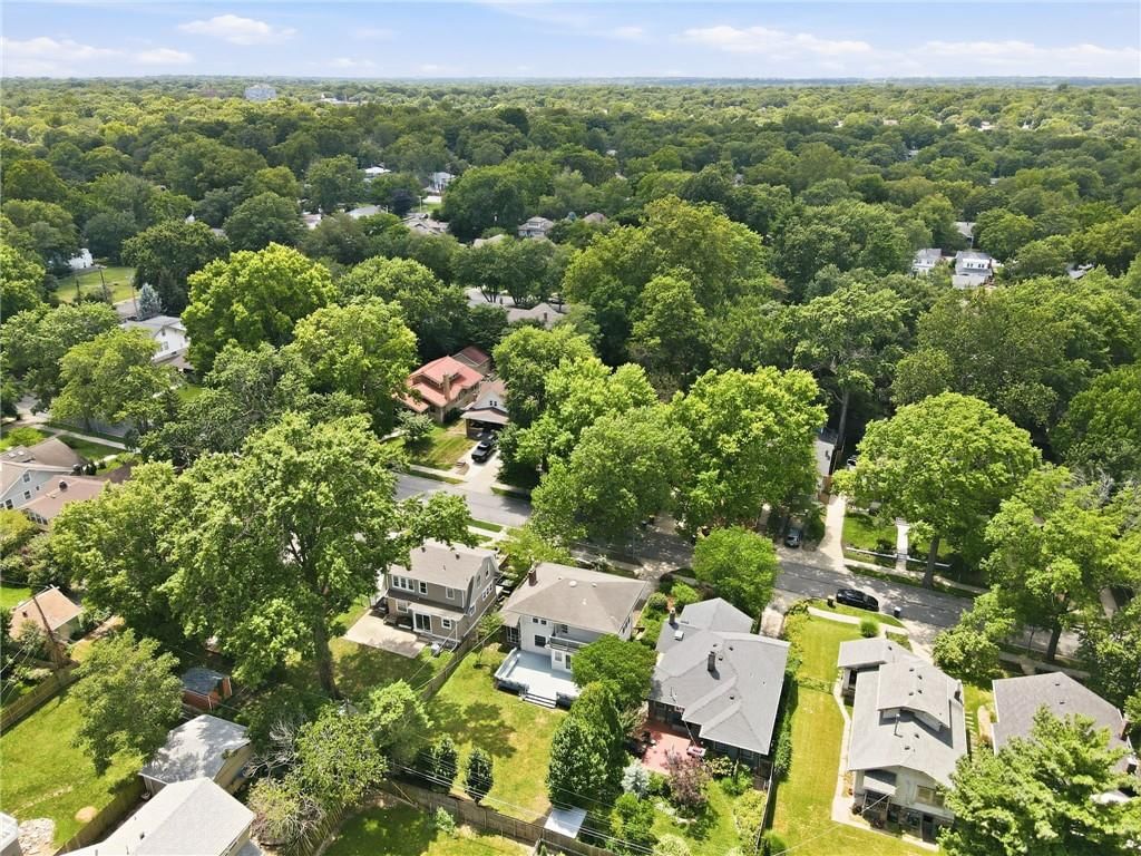 5811 Charlotte Street — photo 38