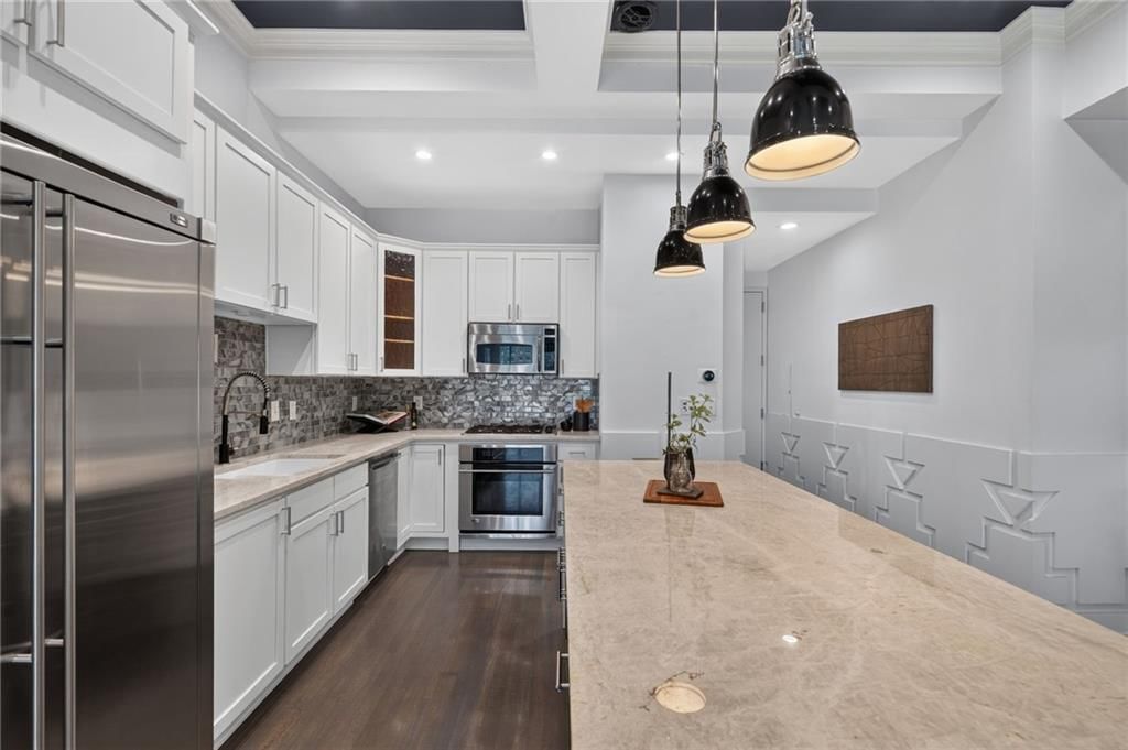 1101 Walnut Street — photo 9