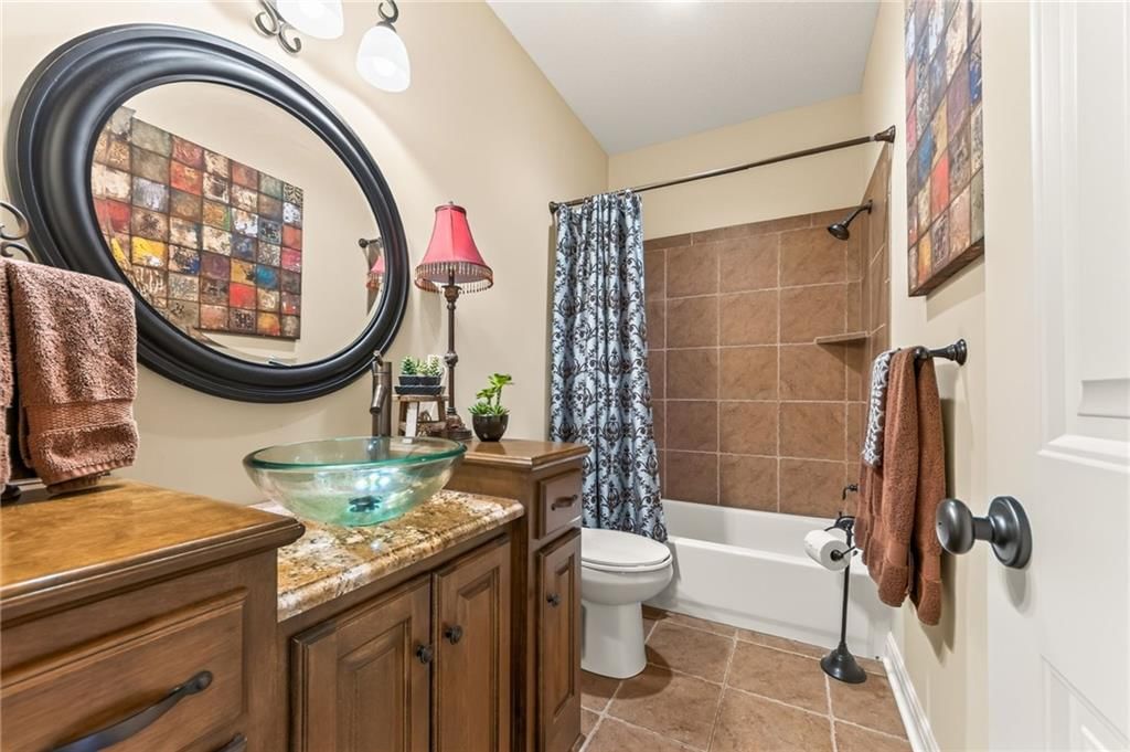 9411 N Kensington Avenue — photo 34