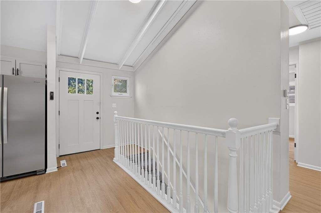 501 Park Avenue — photo 4