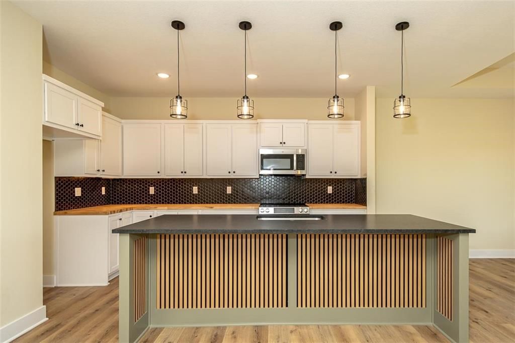 1018 Bluestem Circle — photo 11