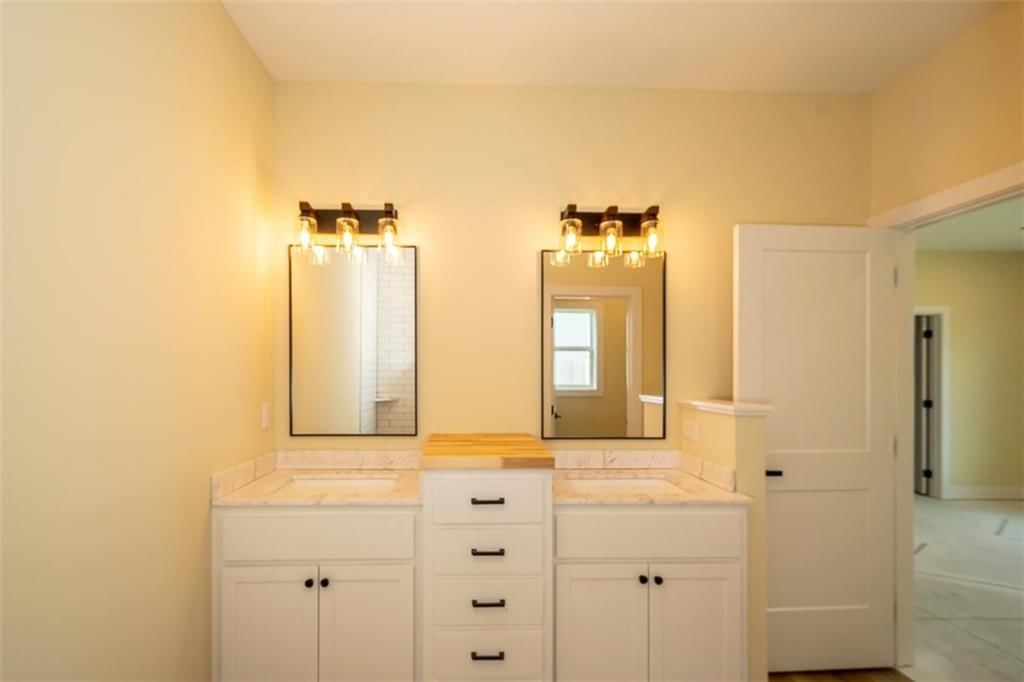 1018 Bluestem Circle — photo 27
