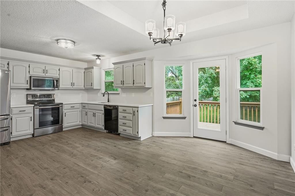 2521 NW Richard Street — photo 9