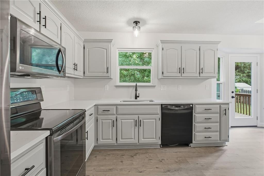 2521 NW Richard Street — photo 13