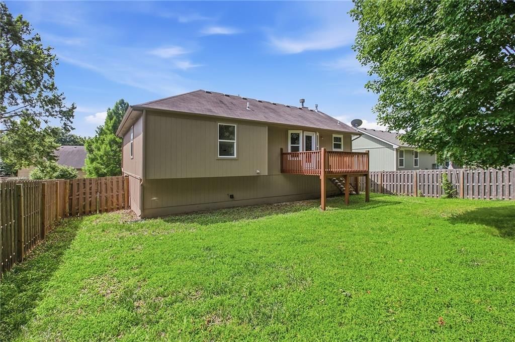 2521 NW Richard Street — photo 34
