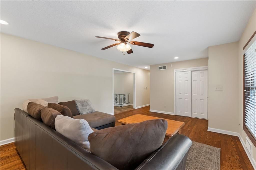 226 NW 43rd Street — photo 17