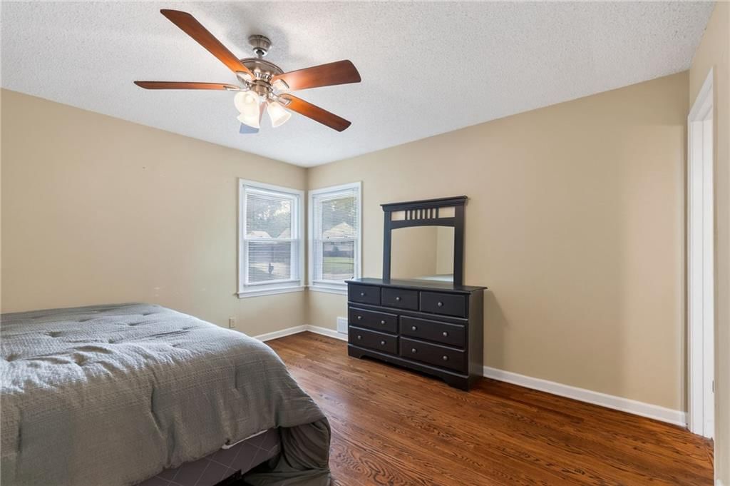 226 NW 43rd Street — photo 25