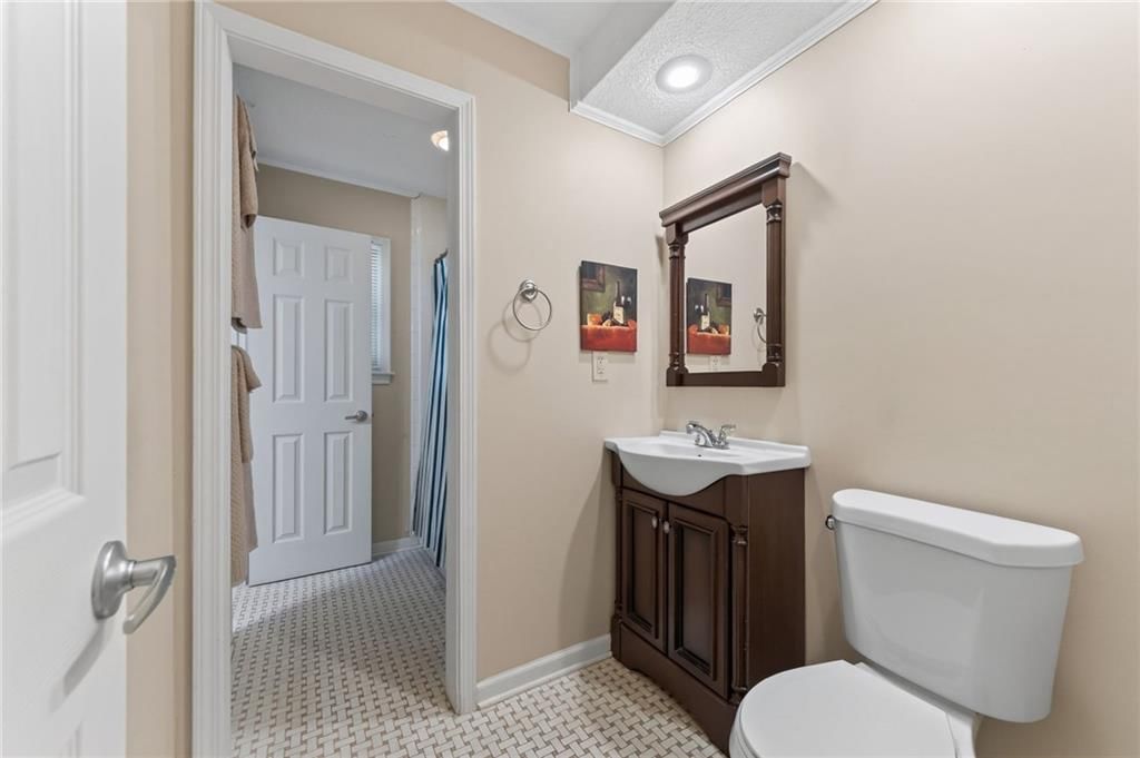 226 NW 43rd Street — photo 29