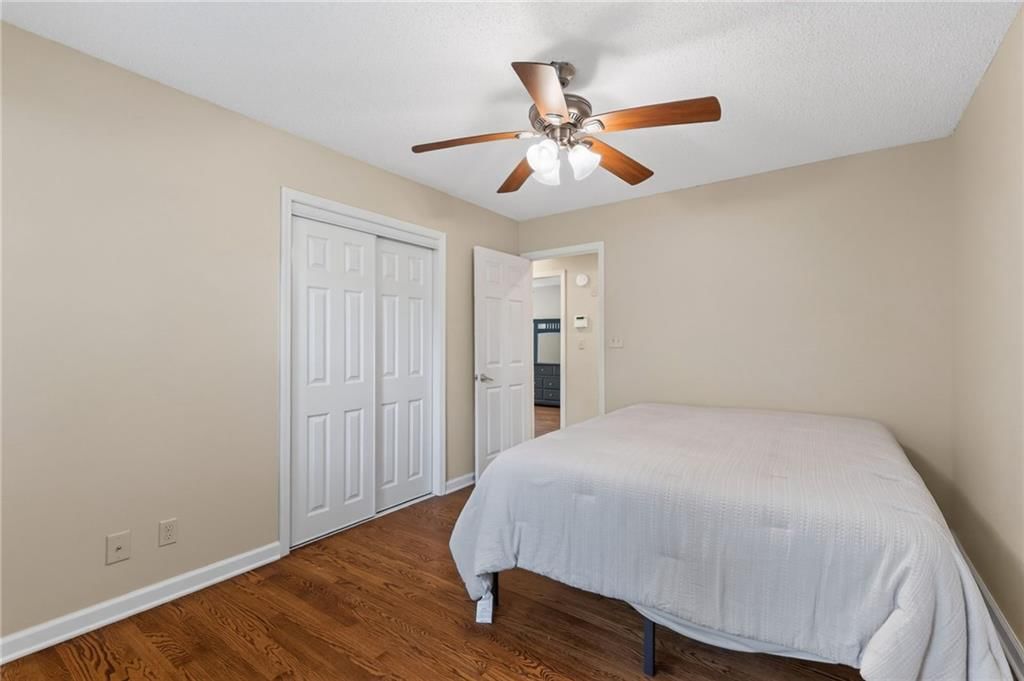 226 NW 43rd Street — photo 31