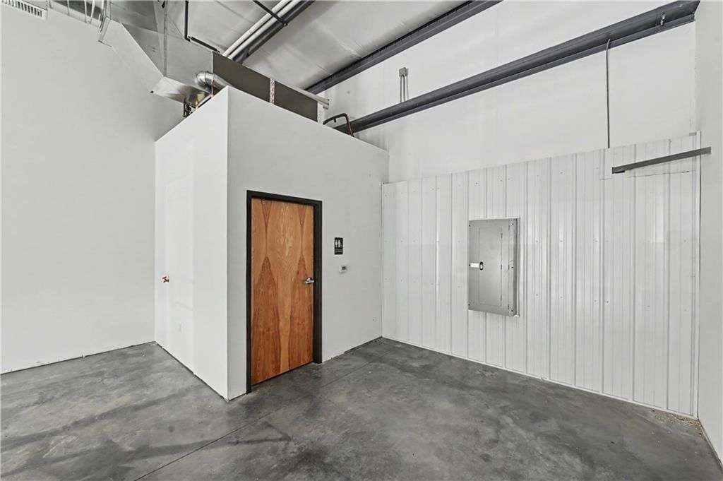 208 W Richardson Street — photo 11
