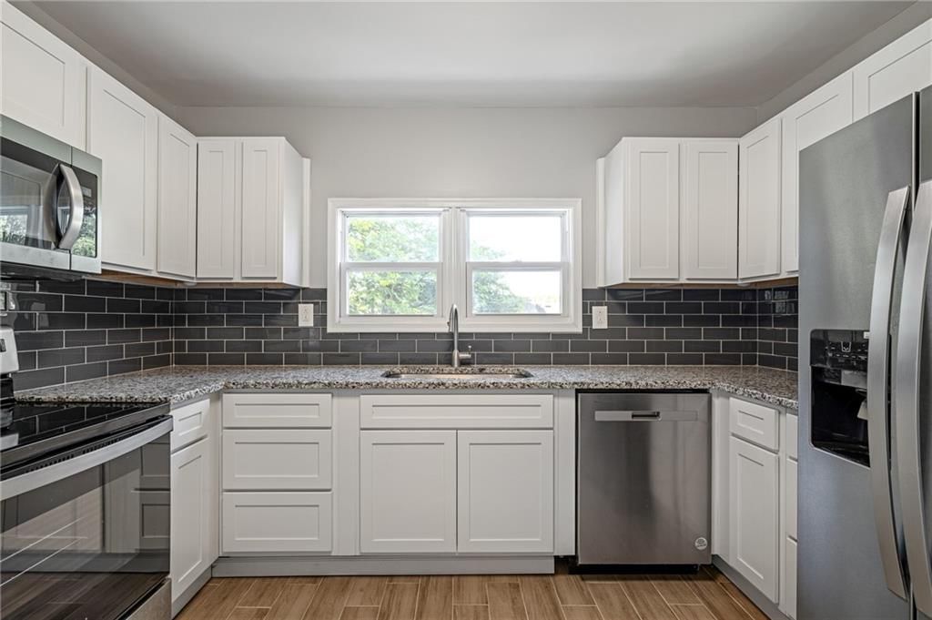 205 N Independence Street — photo 10