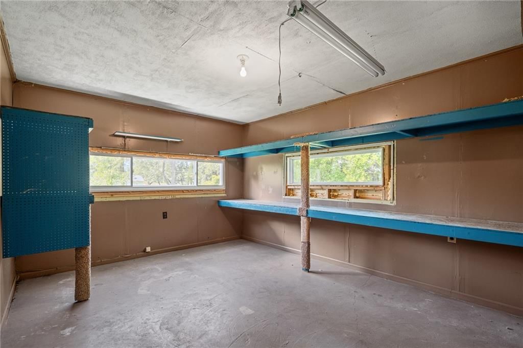 205 N Independence Street — photo 27