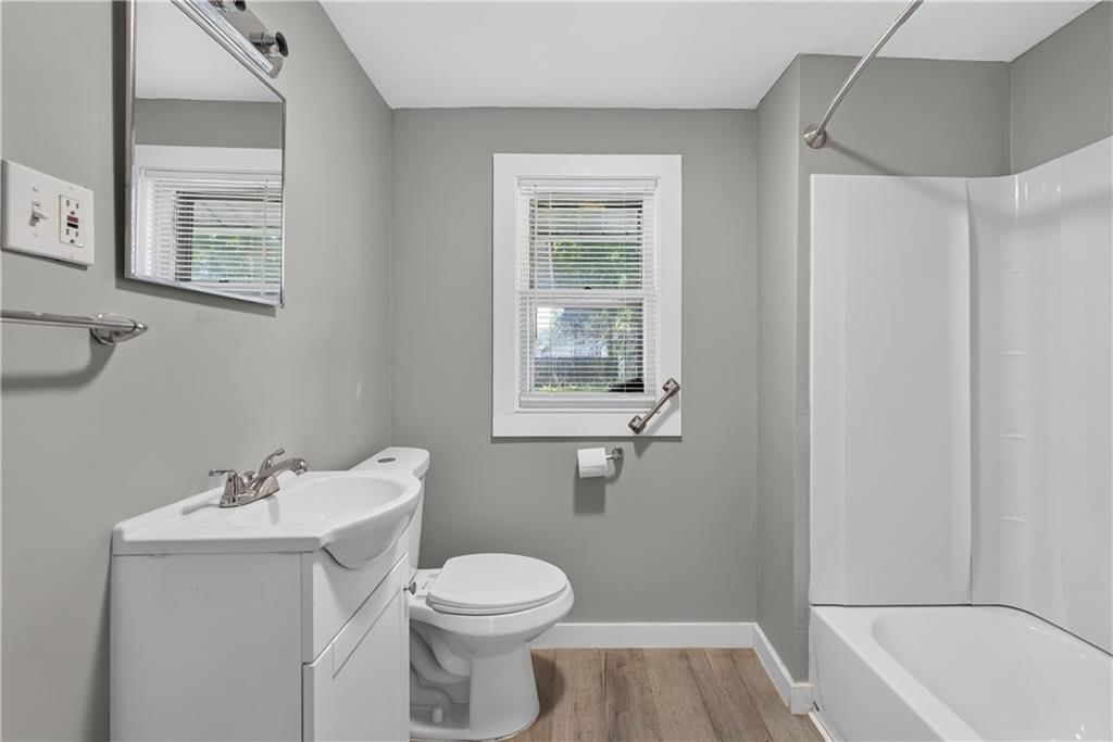 225 S Hardy Avenue — photo 12
