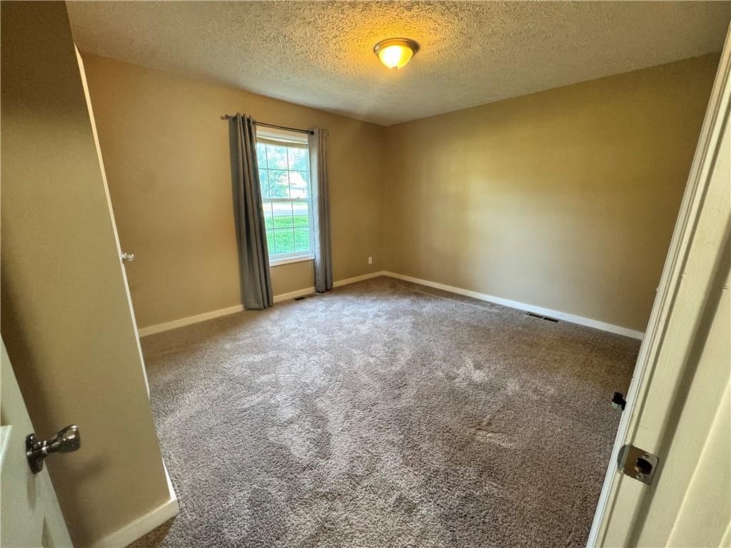 110 W Mill Street — photo 20