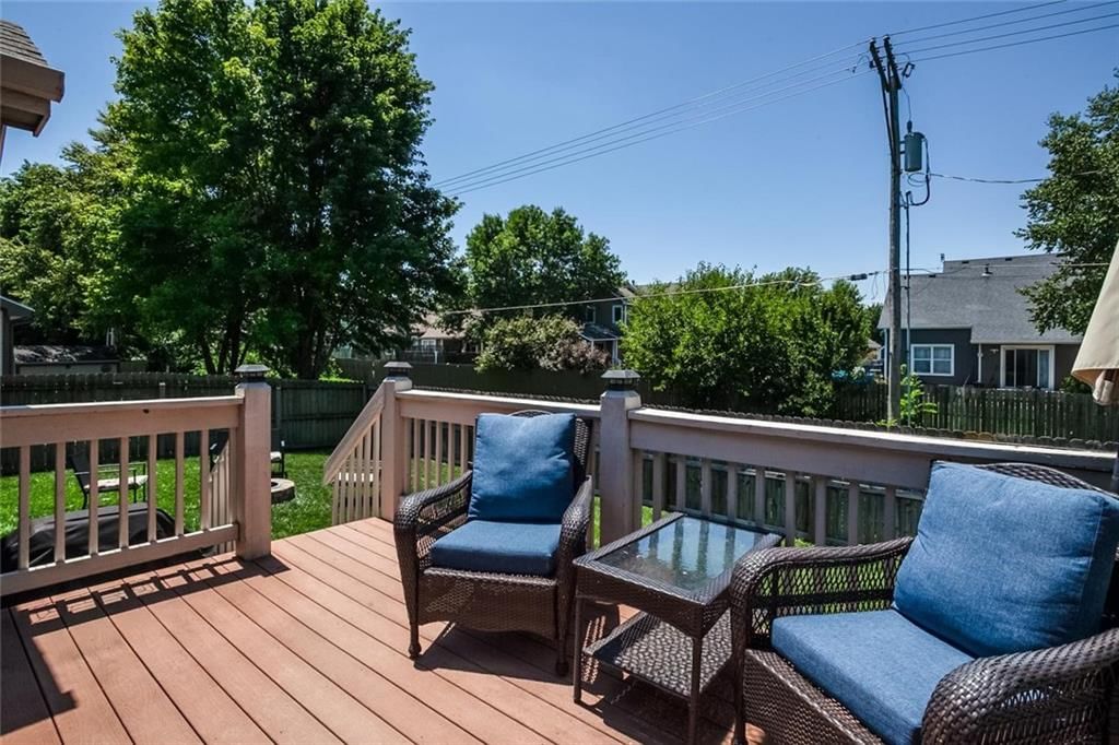 1320 Pin Oak Circle — photo 25