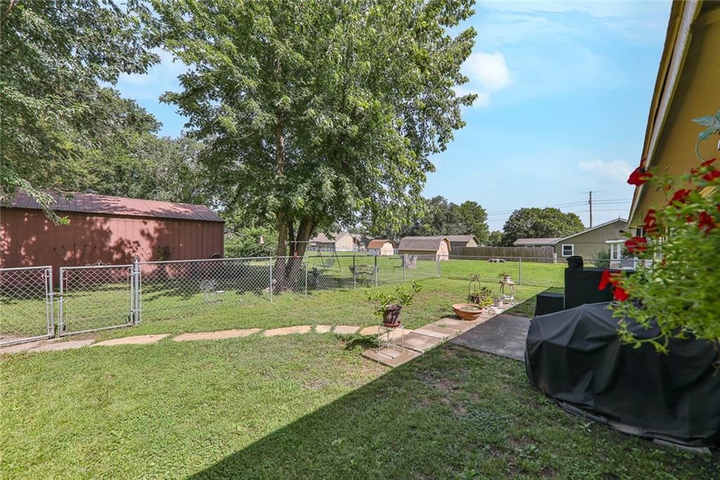 602 N Parkview Street — photo 22