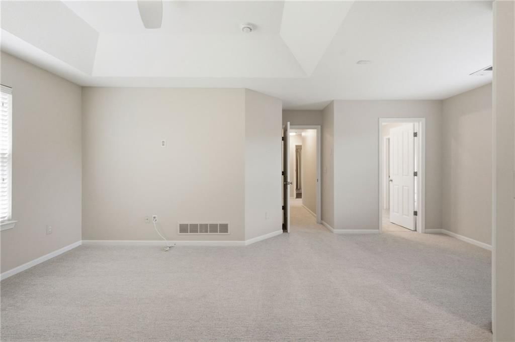 16144 Linden Street — photo 28