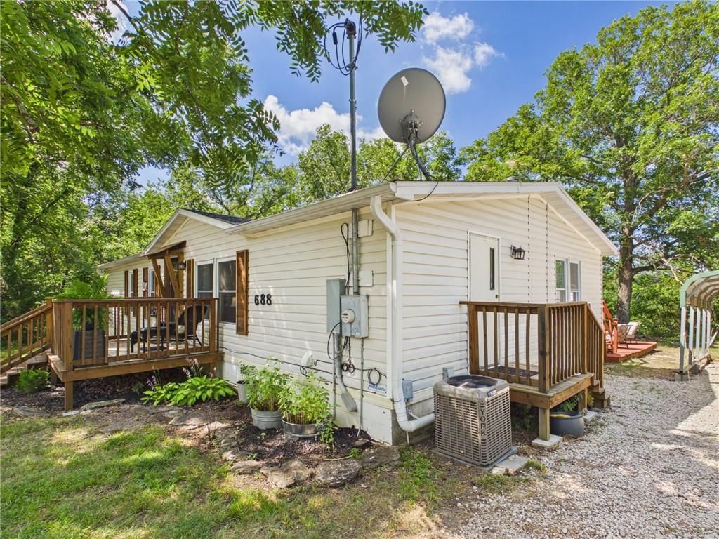 688 195th Street — photo 30
