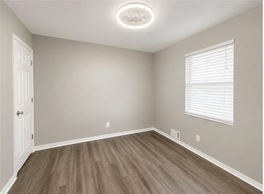 2106 S Owings Street — photo 9