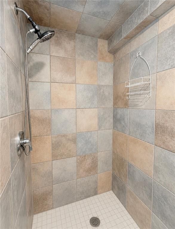 2106 S Owings Street — photo 14