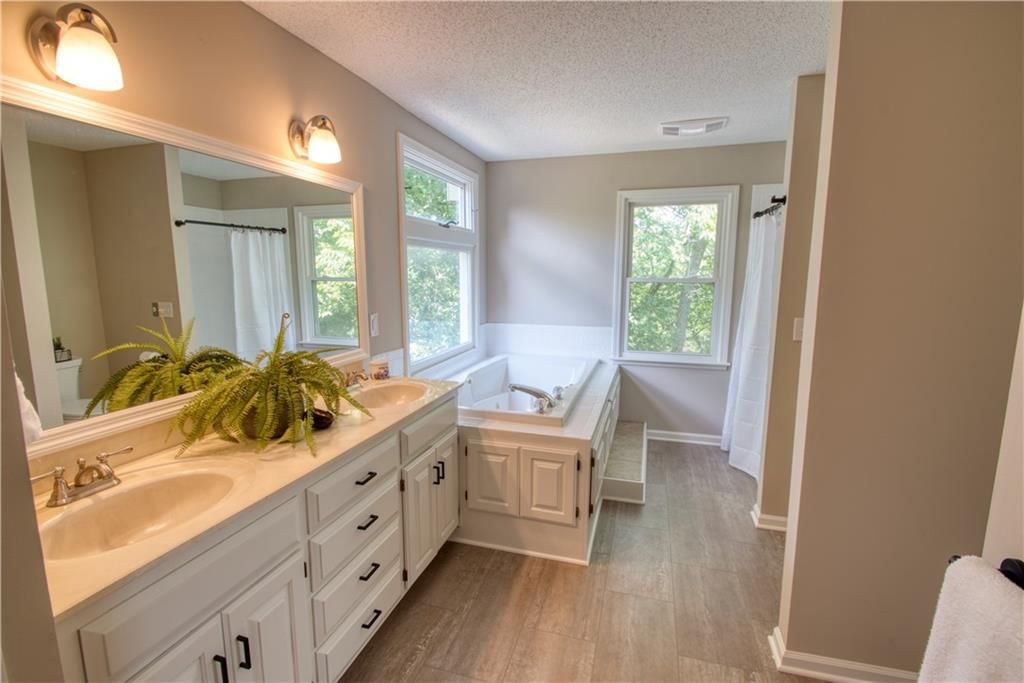 31824 W 91 Street — photo 32